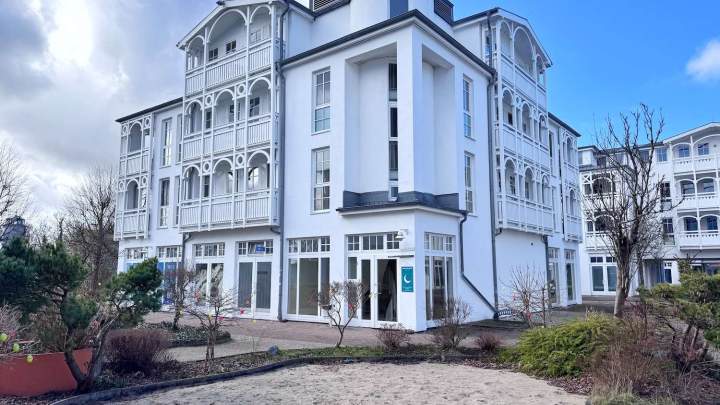 Attraktives Immobilienpaket im Seepark Sellin – Zwei Einheiten mit vielseitigem Nutzungspotenzial