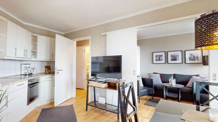 Attraktives Immobilienpaket im Seepark Sellin – Zwei Einheiten mit vielseitigem Nutzungspotenzial