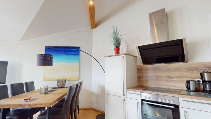 Seepark Sellin: Großzügige Ferienwohnung + Apartment im attraktiven Paket