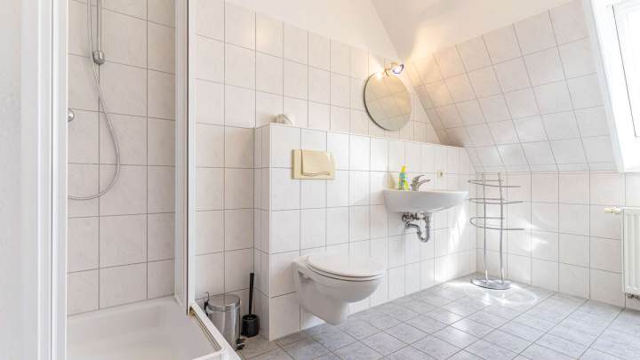 Kleiner Reiterhof mit 5 Ferienwohnungen auf Rügen