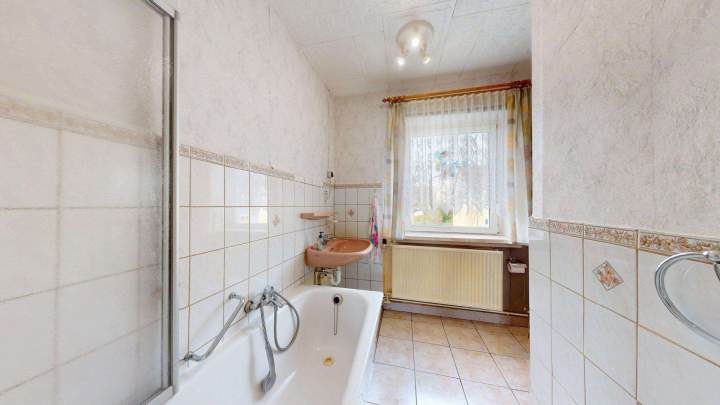 Reihenendhaus mit Carport in Sassnitz