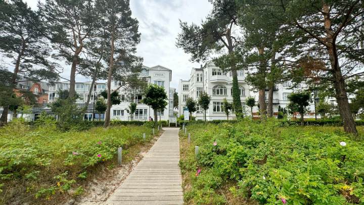 Elegantes Meerblickappartement in begehrter Lage
