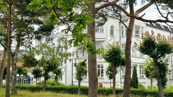 Elegantes Meerblickappartement in begehrter Lage