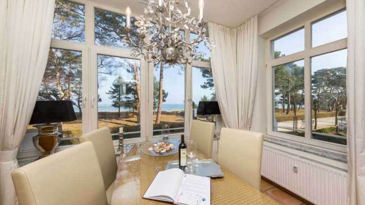 Elegantes Meerblickappartement in begehrter Lage