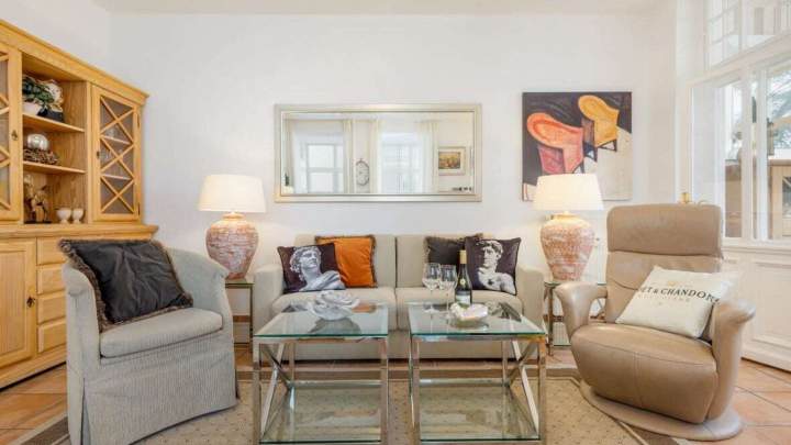 Elegantes Meerblickappartement in begehrter Lage