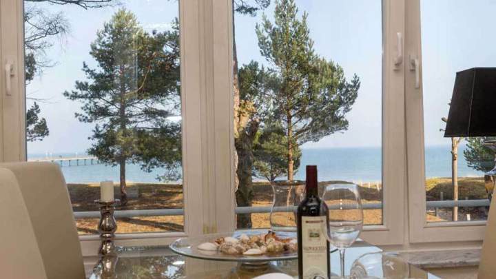 Elegantes Meerblickappartement in begehrter Lage