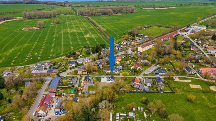 Modernes Einfamilienhaus aus 2019 mit großzügigem Grundstück in Groß Mohrdorf
