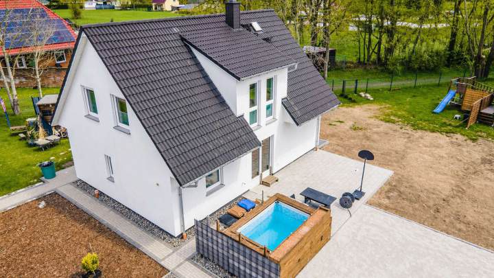 Modernes Einfamilienhaus aus 2019 mit großzügigem Grundstück in Groß Mohrdorf