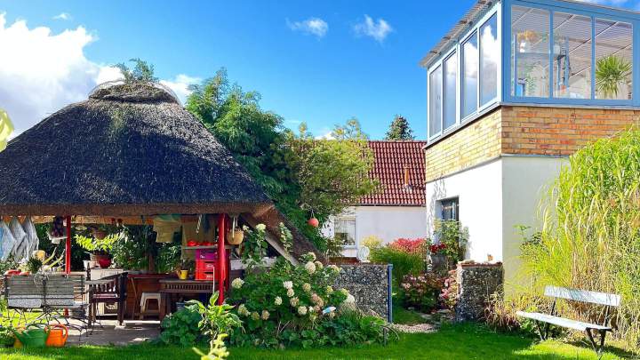 Ehemaliges Bauernhaus mit drei Fewo in Wiek auf Rügen
