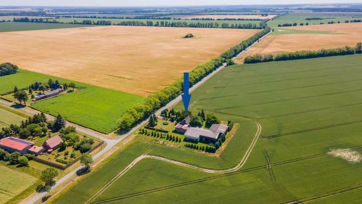 Schönes Landhaus mit großzügigem Nebengelass