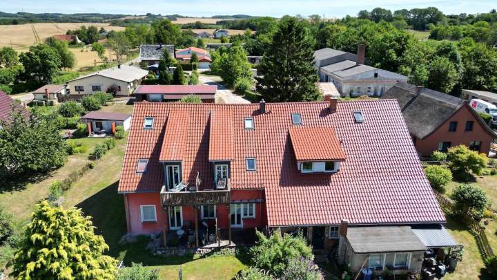 Mehrfamilienhaus (Doppelhaushälfte) – Kapitalanlage mit stabilen Mieteinnahmen