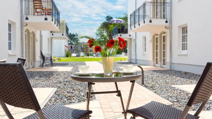 Attraktives Ferienappartement nur 100 m vom Sandstrand entfernt.