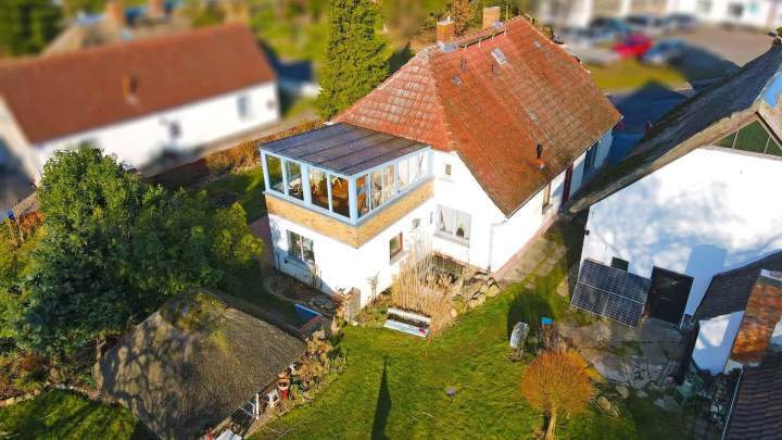 Liebevoll modernisiertes Bauernhaus in Wiek auf Rügen
