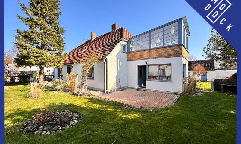 Liebevoll modernisiertes Bauernhaus in Wiek auf Rügen