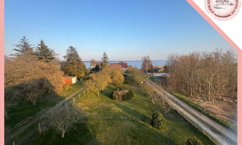 Großzügiges Baugrundstück in wassernähe!