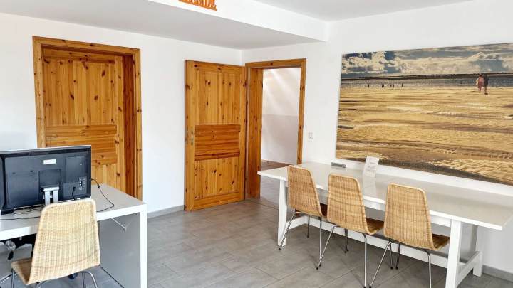 Stilvolles Appartementhaus mit 11 Ferienwohnungen an der Uferpromenade der Altstadt von Sassnitz