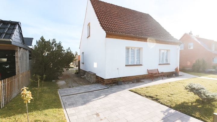Einfamilienhaus mit Einliegerwohnung in Toplage
