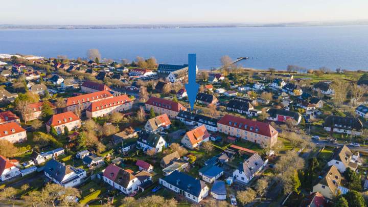 Wohnen und Gastgewerbe in bester Lage auf Rügen – Eigentumswohnung mit Gaststätte