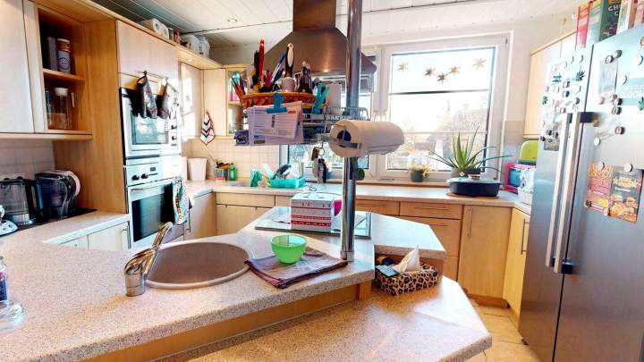 Wohnen und Gastgewerbe in bester Lage auf Rügen – Eigentumswohnung mit Gaststätte