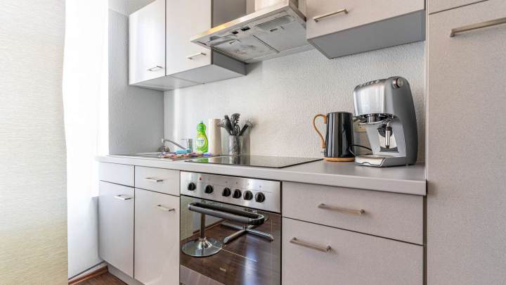 Wohn- und Geschäftshaus in Hafennähe!