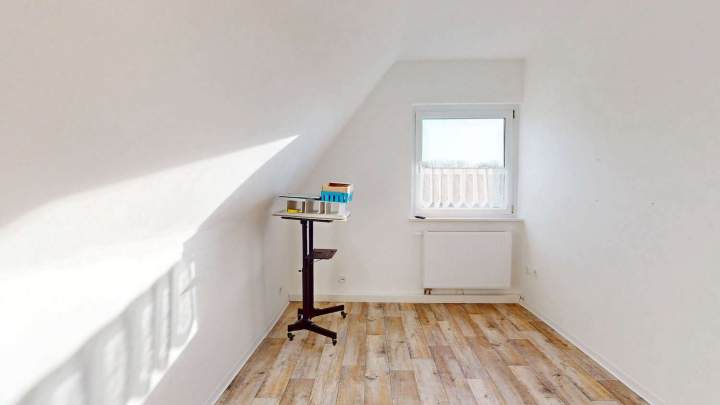 Doppelhaushälfte mit großem Grundstück – flexibel nutzbar in zentraler Ortslage im Norden Rügens