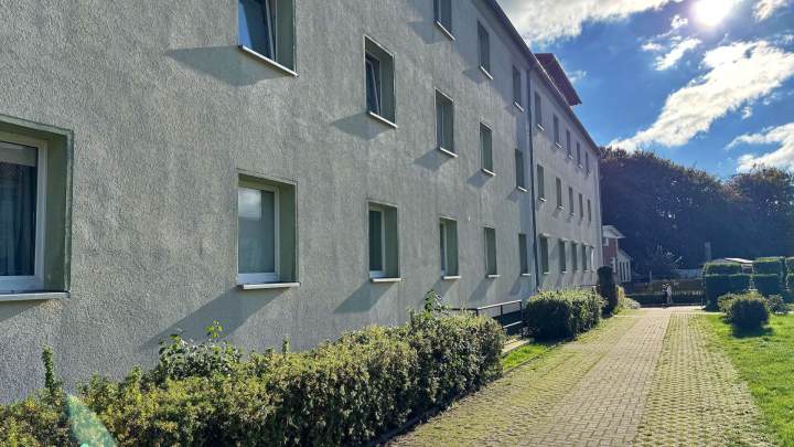 Gut geschnittene 3-Zimmer-Wohnung mit Balkon und Stellplatz in Sassnitz