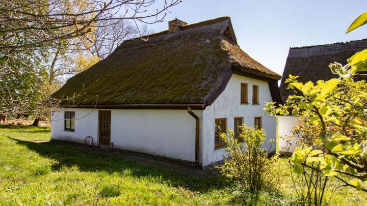 Hiddensee - Fischerhaus mit Geschichte mit großem Grundstück